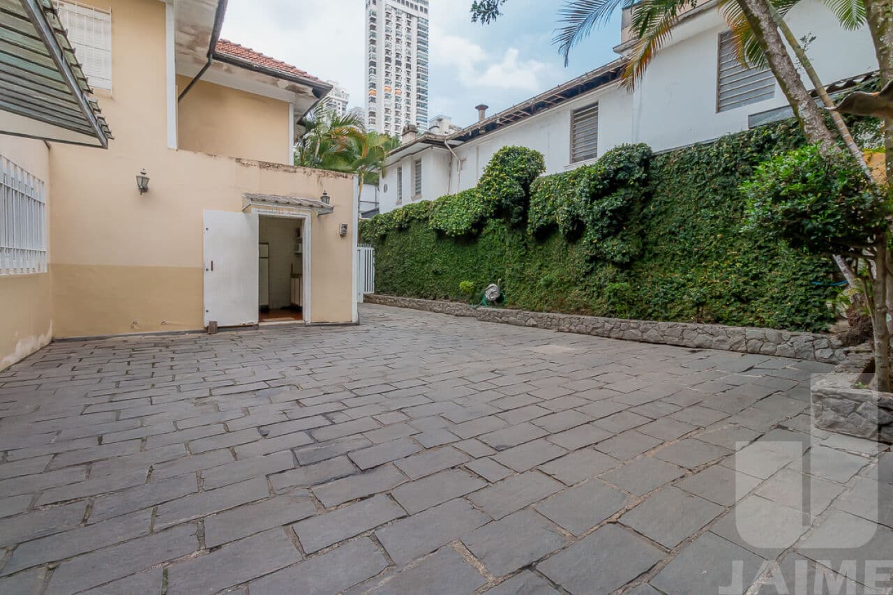 Comercial na AV Pacaembu — Pacaembu, São Paulo - foto 3
