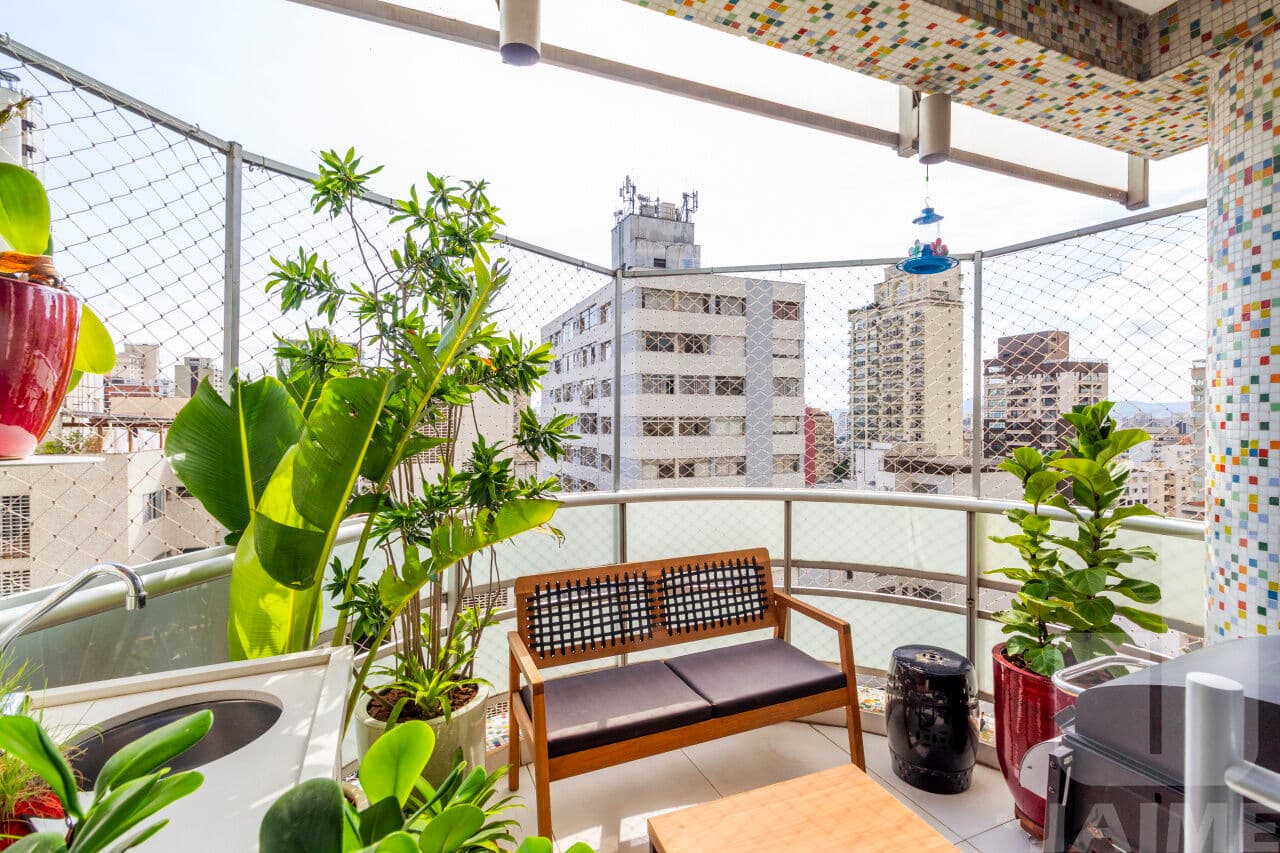 Apartamento de 3 dormitórios na R CONSELHEIRO BROTERO — Higienópolis, São Paulo