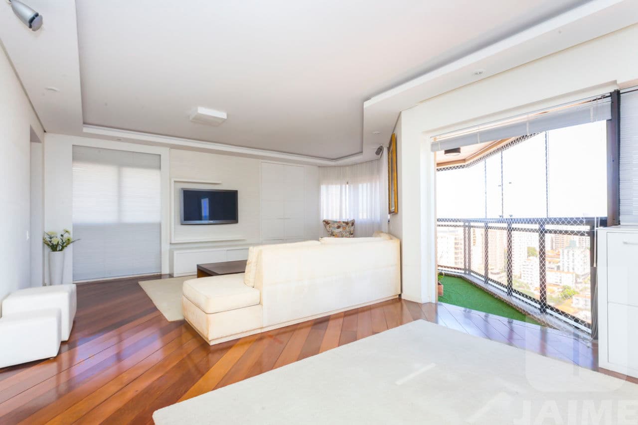 Apartamento de 4 dormitórios na R APINAJÉS — Perdizes, São Paulo