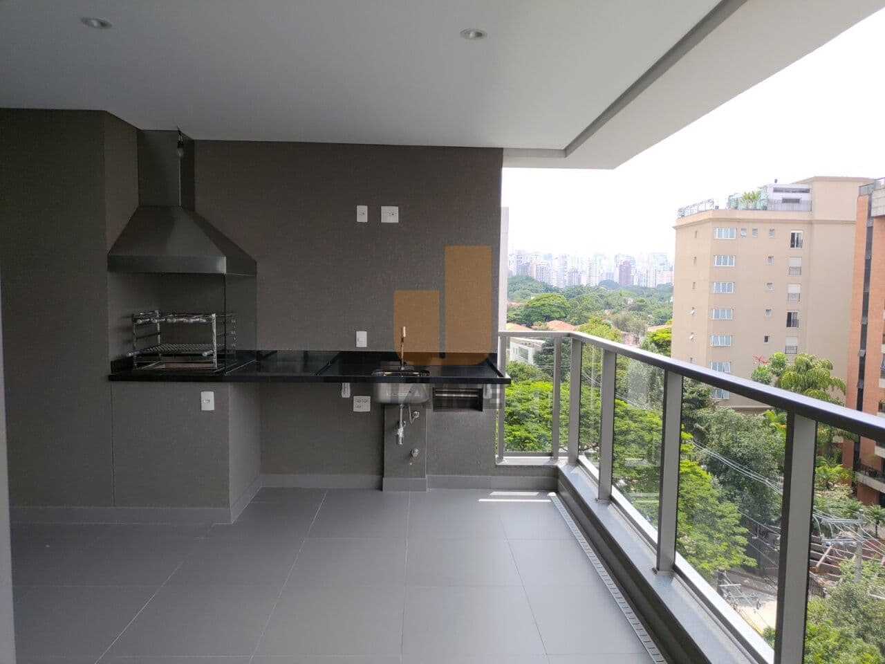 Apartamento de 3 dormitórios na R Susano — Jardim Paulista, São Paulo - foto 5