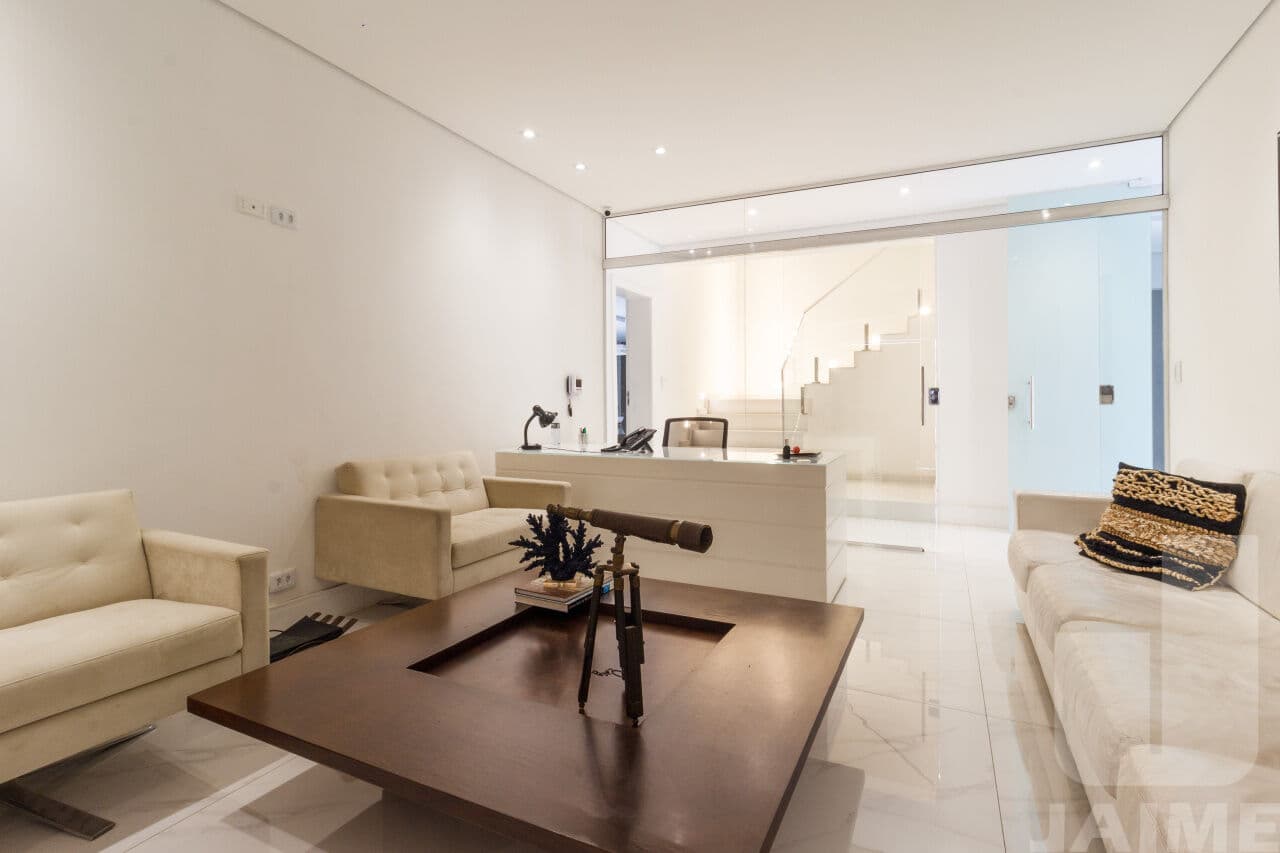 Comercial de 1 dormitório na R Itápolis — Pacaembu, São Paulo - foto 2