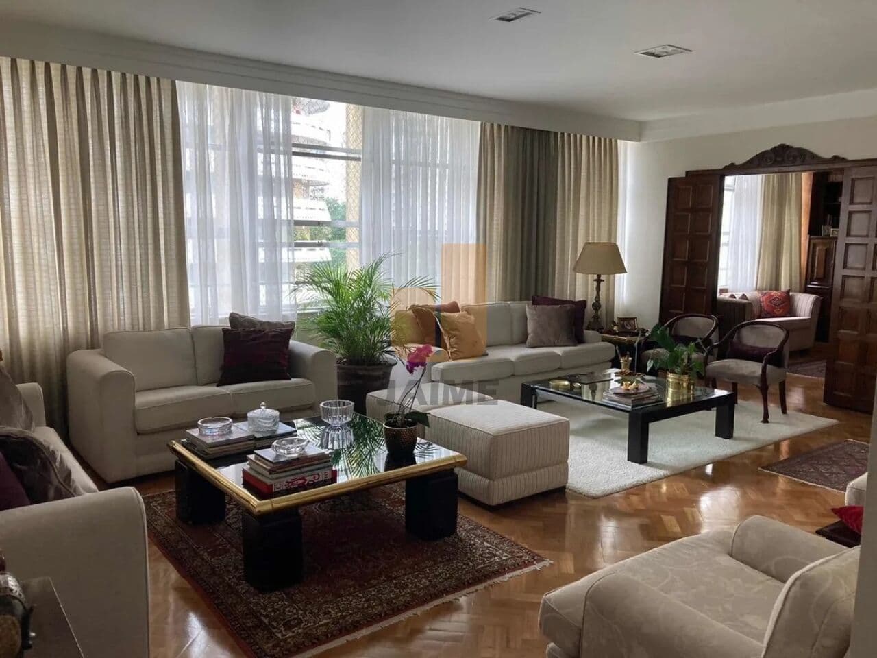 Apartamento de 4 dormitórios na R AURELIANO COUTINHO — Higienópolis, São Paulo - foto 2