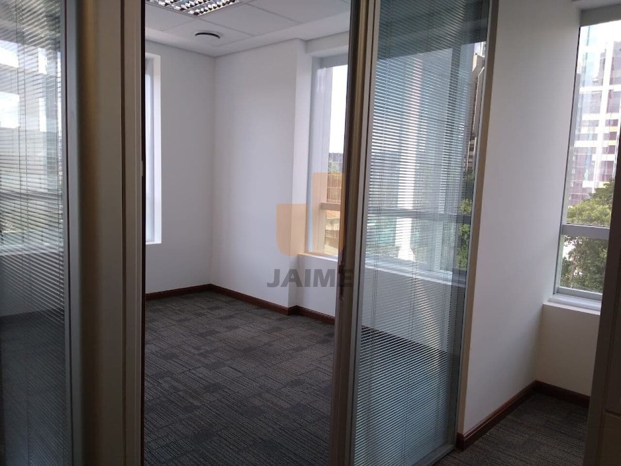 Comercial na R Surubim — Cidade Monções, São Paulo - foto 2