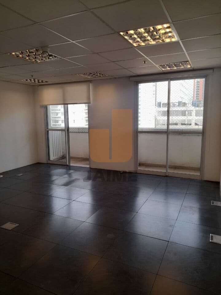 Comercial na R JOÃO MOURA — Pinheiros, São Paulo