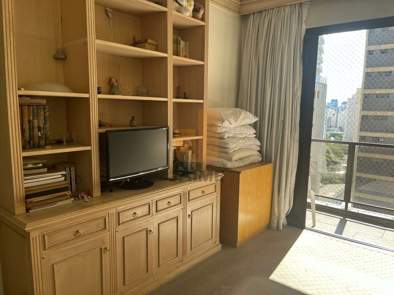 Apartamento de 3 dormitórios na R Inhambú — Moema, São Paulo - foto 5