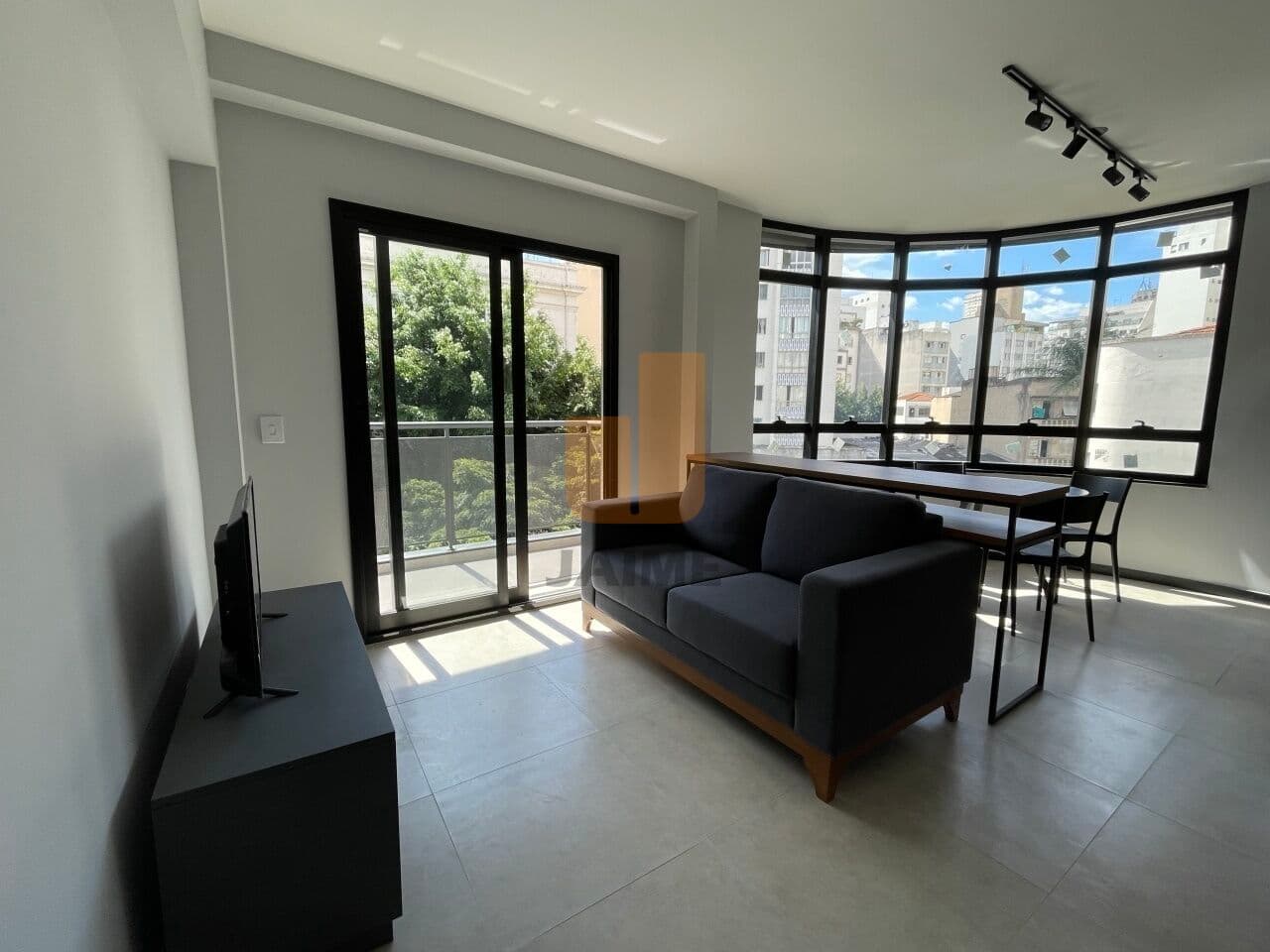 Apartamento de 1 dormitório na R Jaguaribe — Higienópolis, São Paulo - foto 2