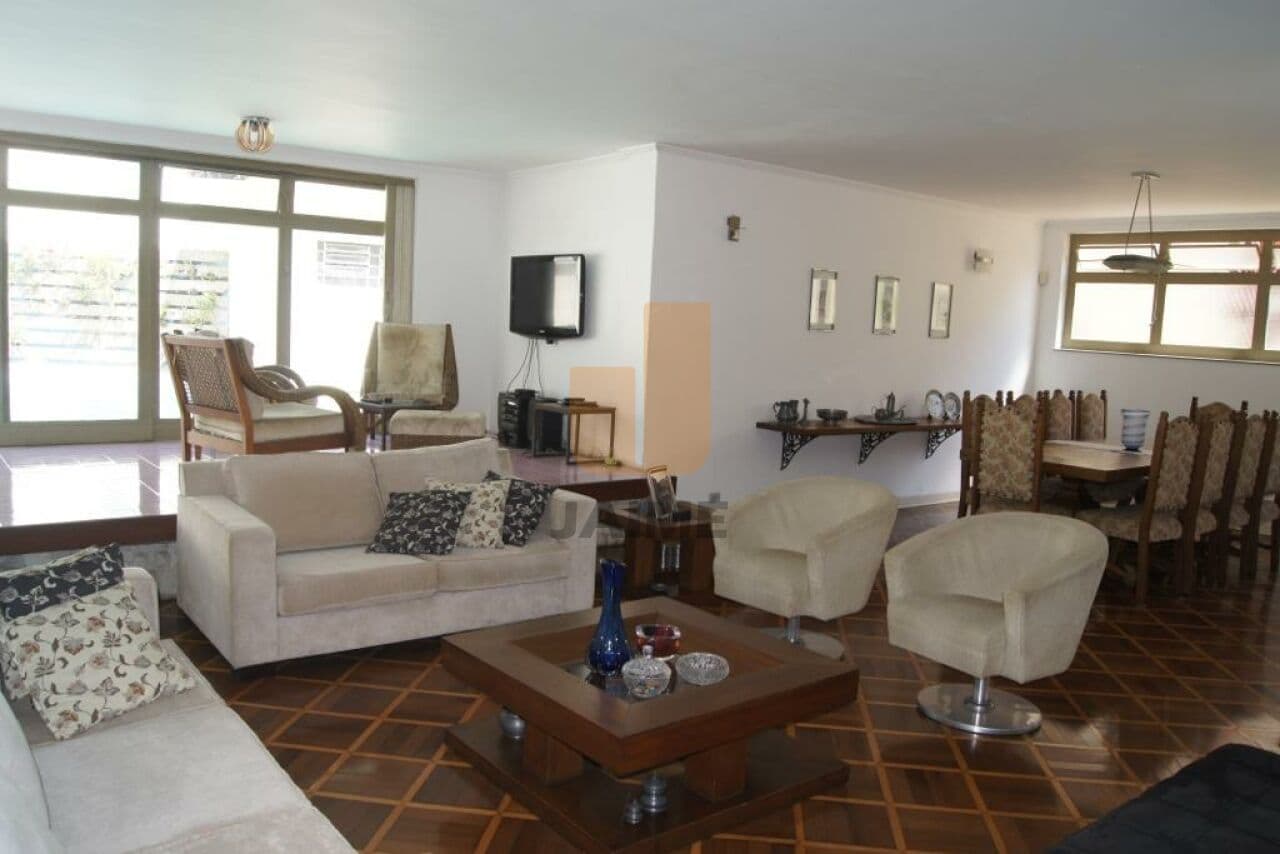 Casa em Alto de Pinheiros