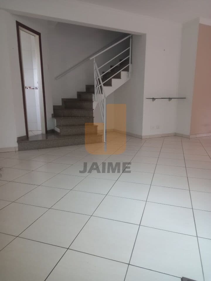 Casa de 3 dormitórios na R Heitor Peixoto — Cambuci, São Paulo - foto 2