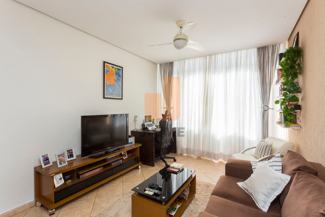 Apartamento de 3 dormitórios na AV PEDROSO DE MORAIS — Pinheiros, São Paulo - foto 2