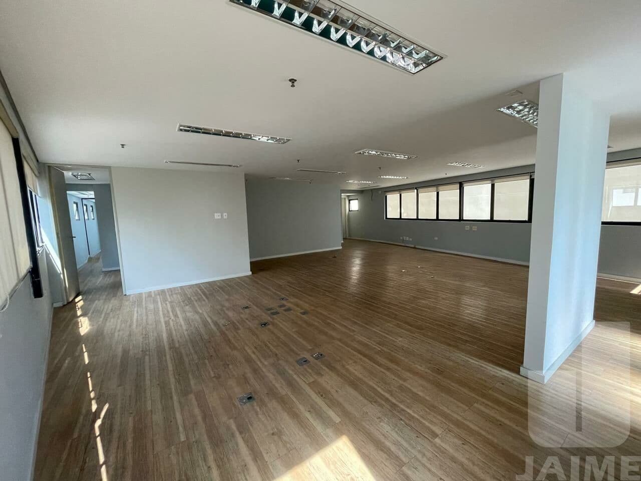 Comercial na R DOUTOR ALBUQUERQUE LINS — Higienópolis, São Paulo - foto 3