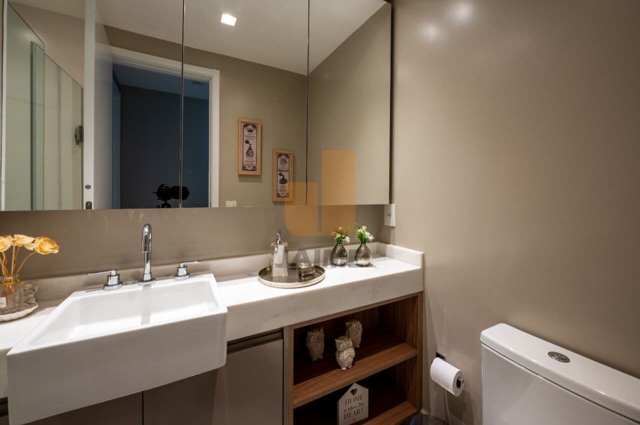 Apartamento de 1 dormitório na AV ROUXINOL — Indianópolis, São Paulo - foto 3