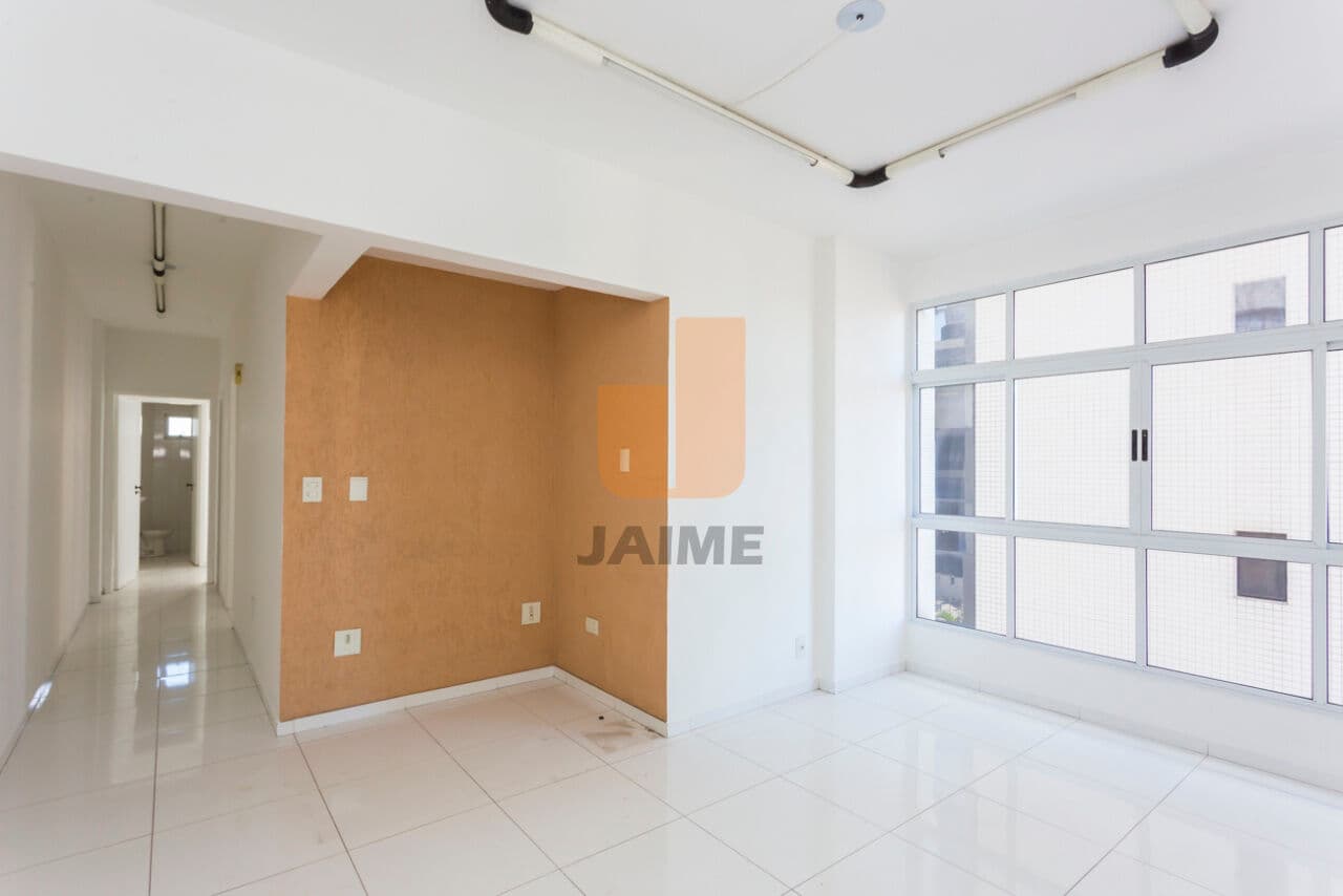 Comercial na AV ANGÉLICA — Higienópolis, São Paulo