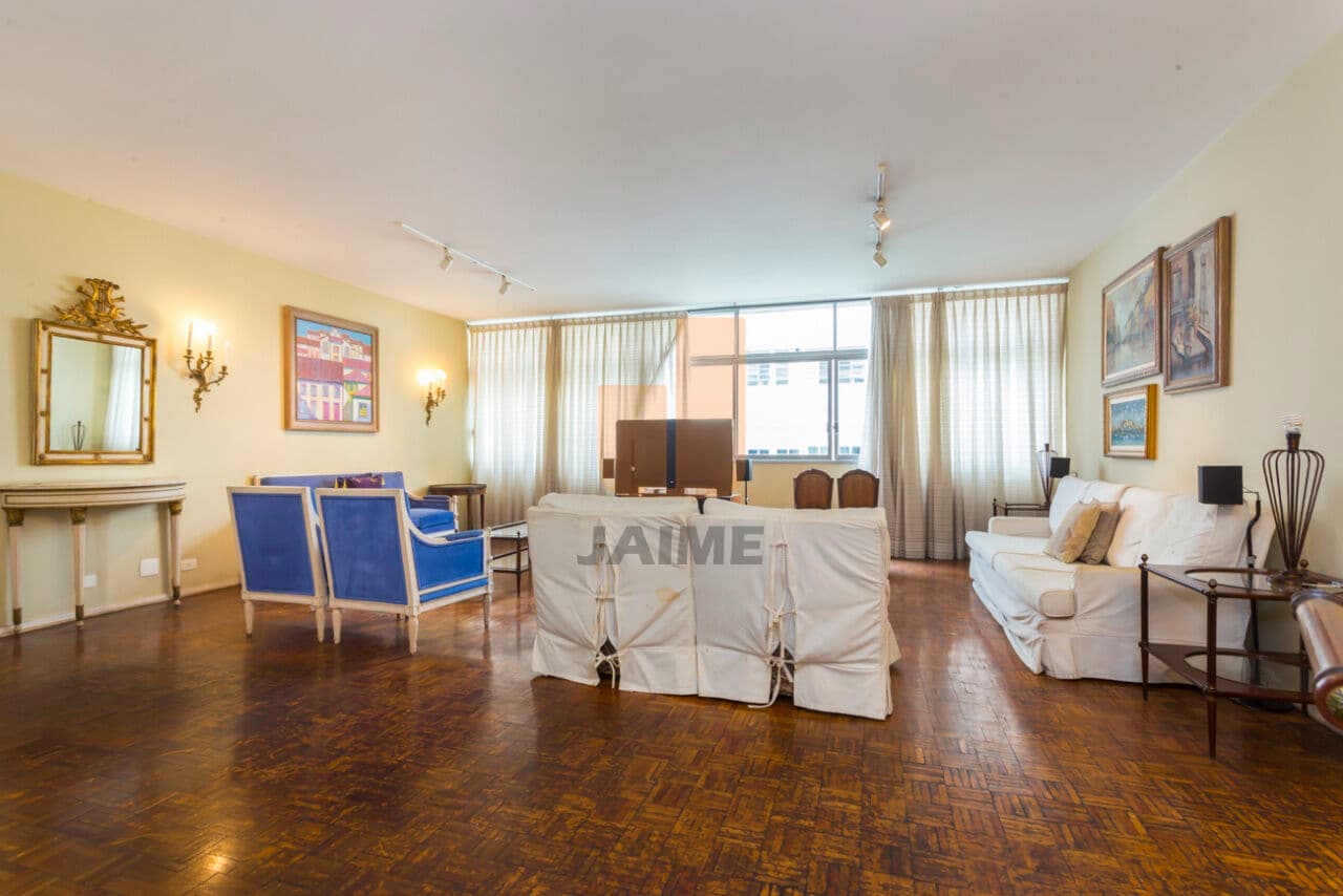 Apartamento em Jardim América
