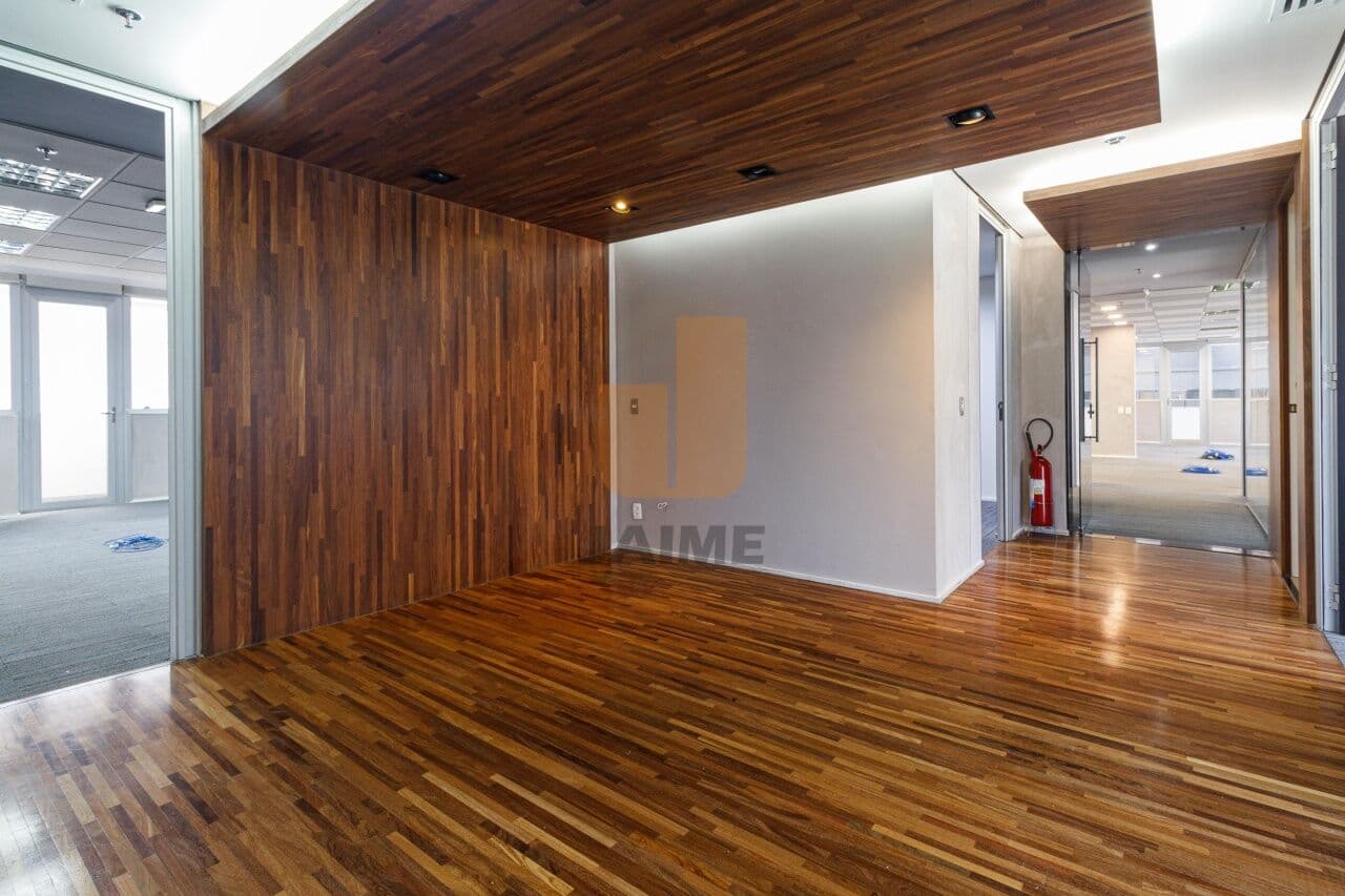 Comercial na AV PEDROSO DE MORAIS — Pinheiros, São Paulo - foto 2