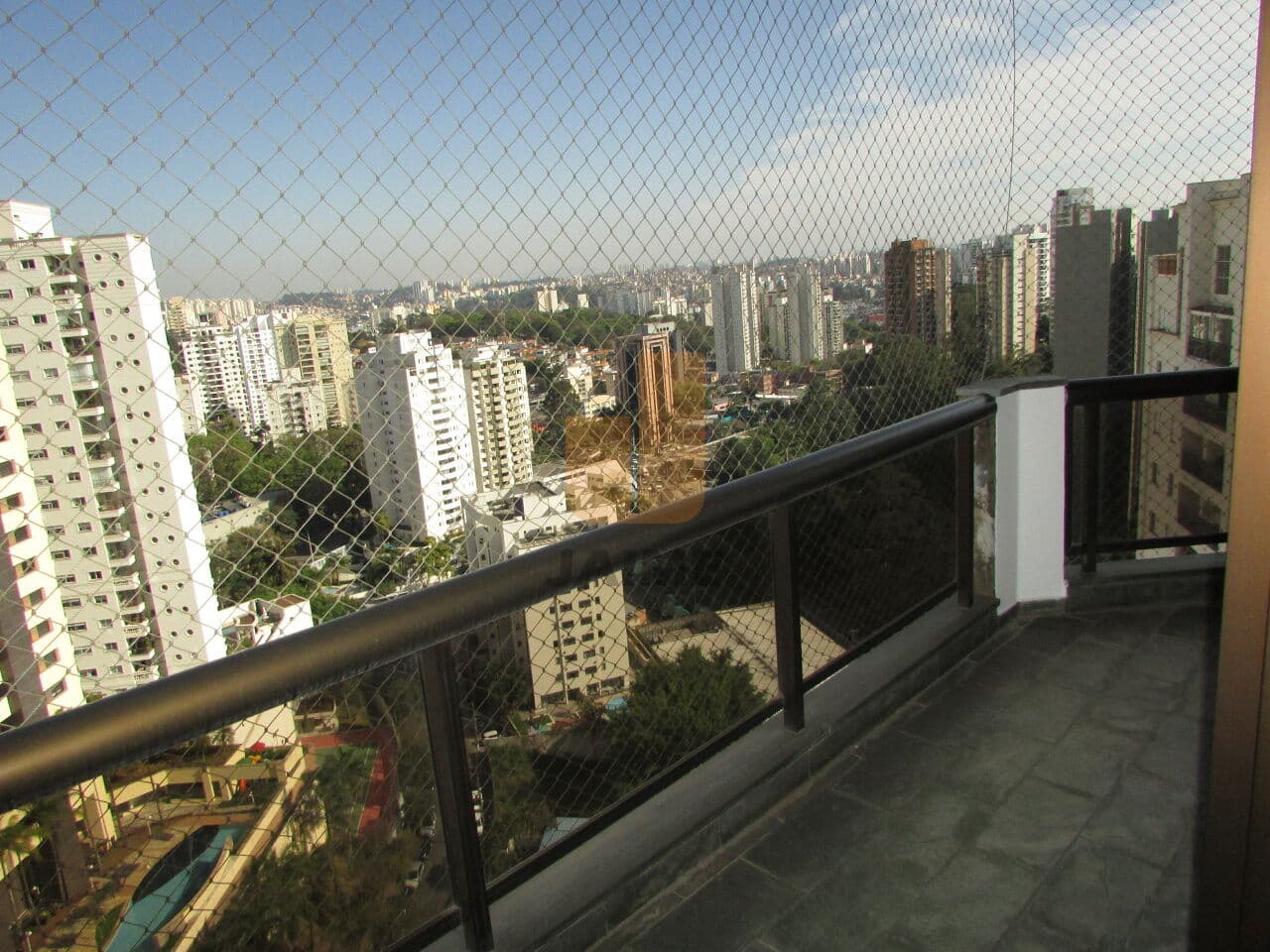 Apartamento de 4 dormitórios na R Professor Hilário Veiga de Carvalho — Vila Suzana, São Paulo - foto 3