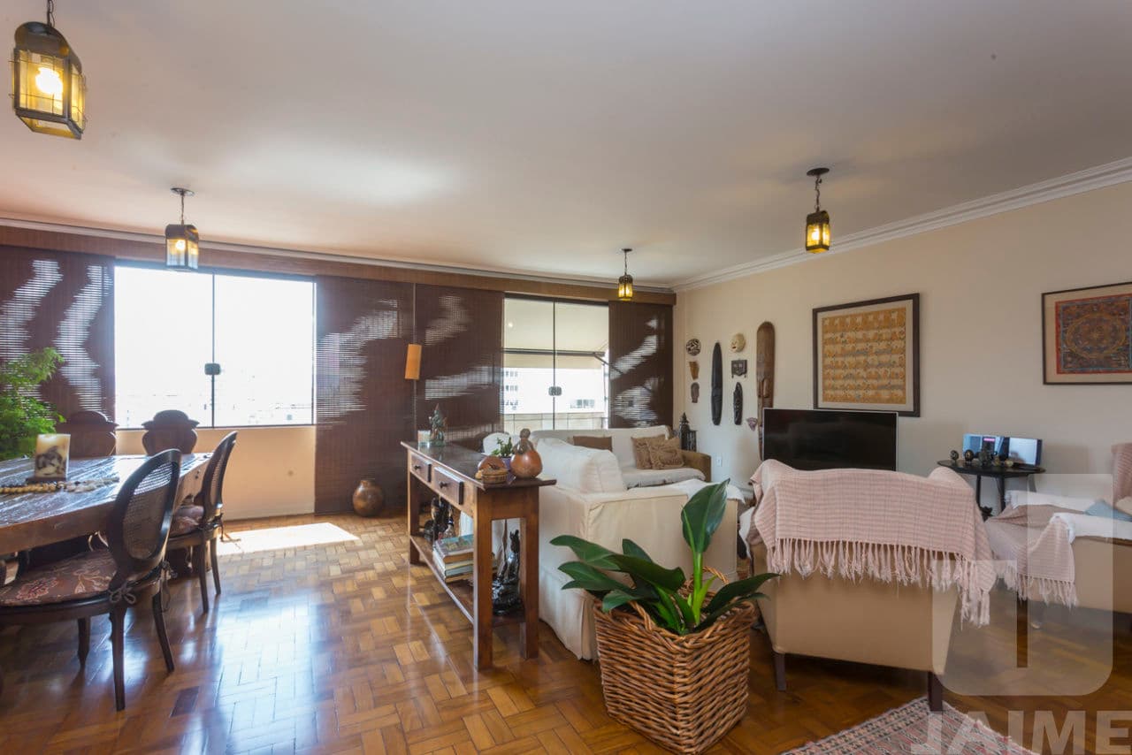 Apartamento de 3 dormitórios na R DOUTOR ALBUQUERQUE LINS — Higienópolis, São Paulo - foto 2