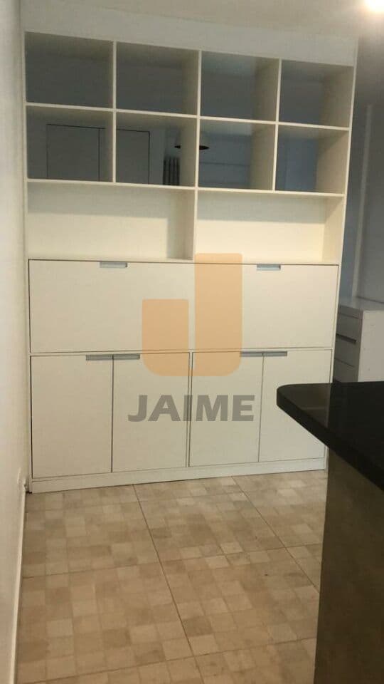 Apartamento de 1 dormitório na R DO AROUCHE — República, São Paulo