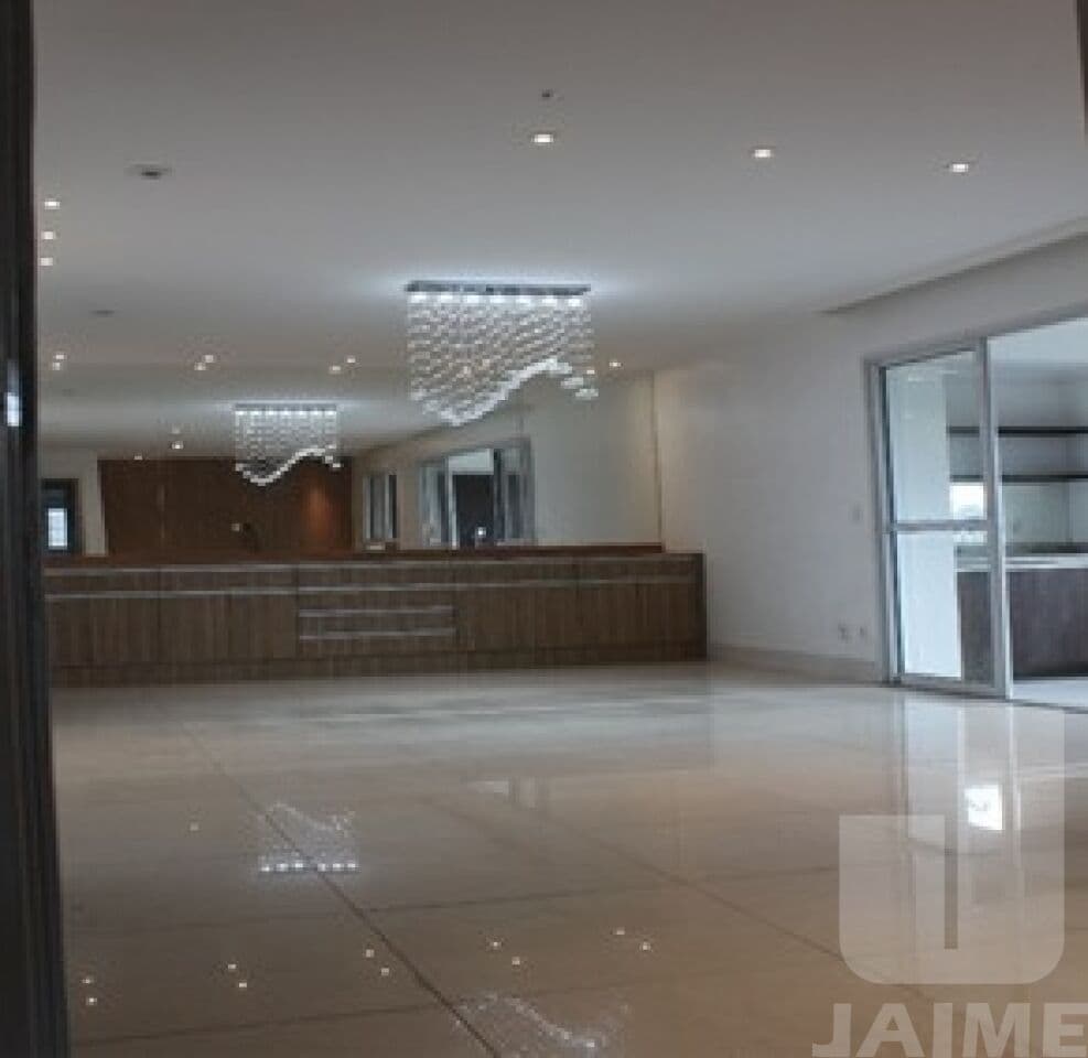 Apartamento de 3 dormitórios na R TAGIPURU — Barra Funda, São Paulo