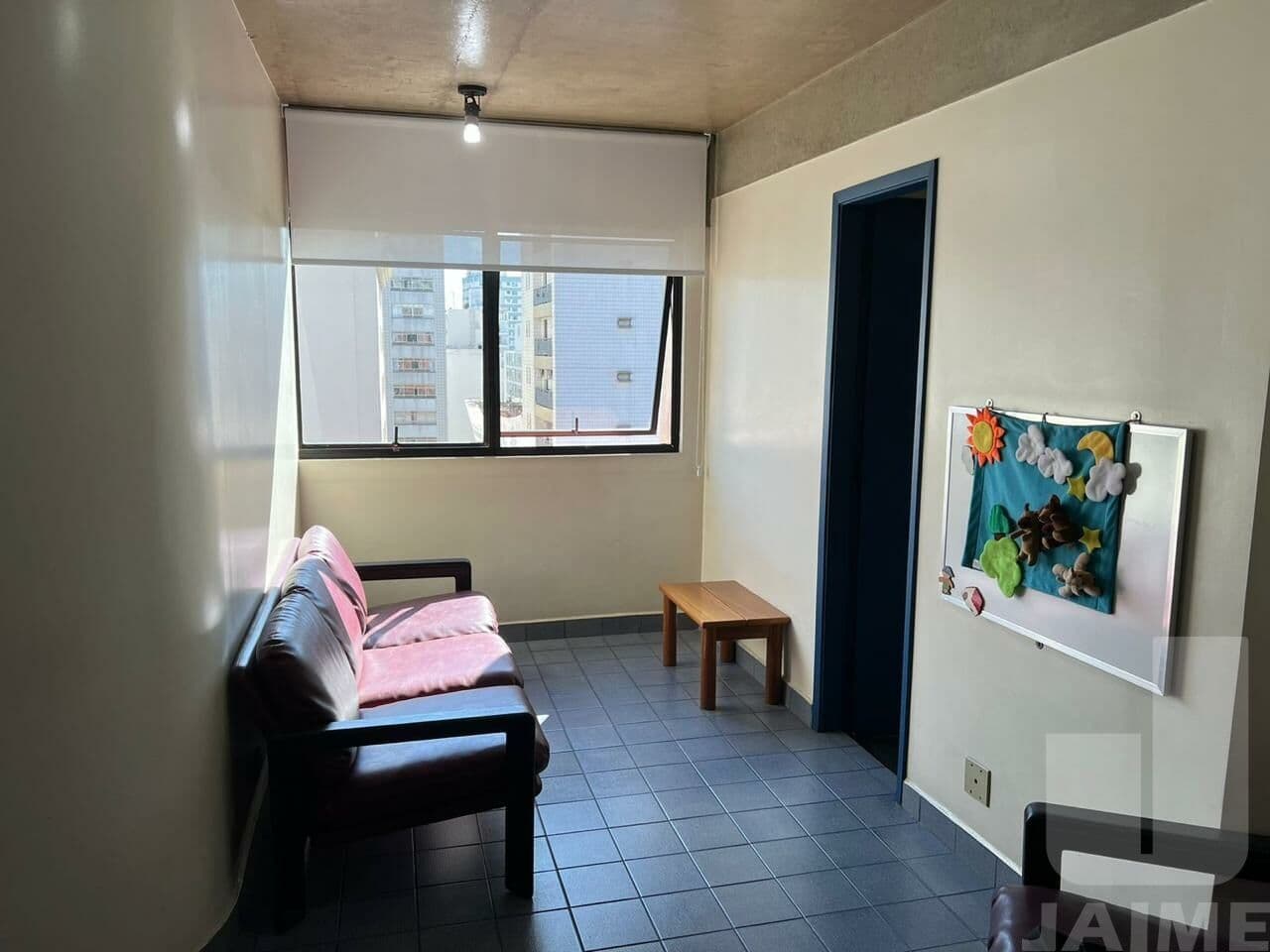 Comercial na R MATO GROSSO — Higienópolis, São Paulo