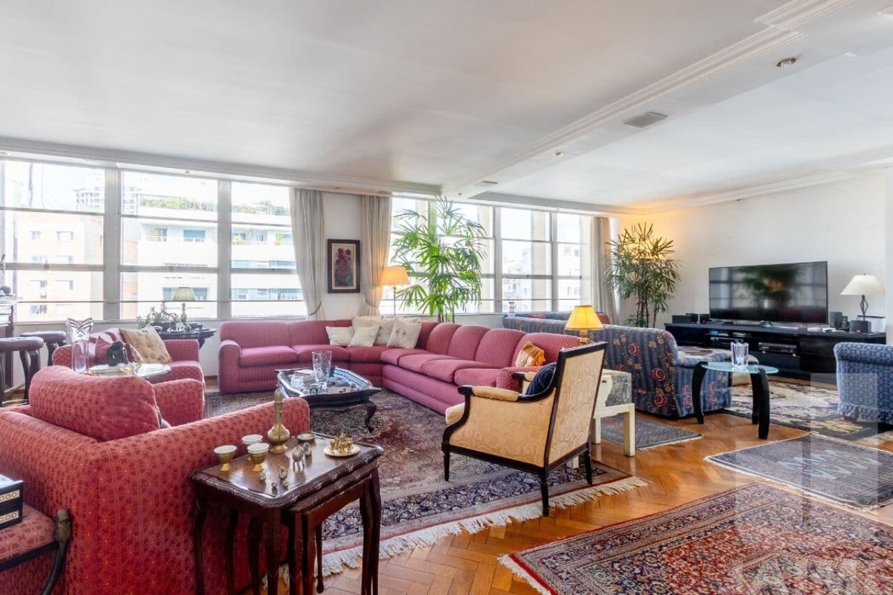 Apartamento de 4 dormitórios na R AURELIANO COUTINHO — Higienópolis, São Paulo