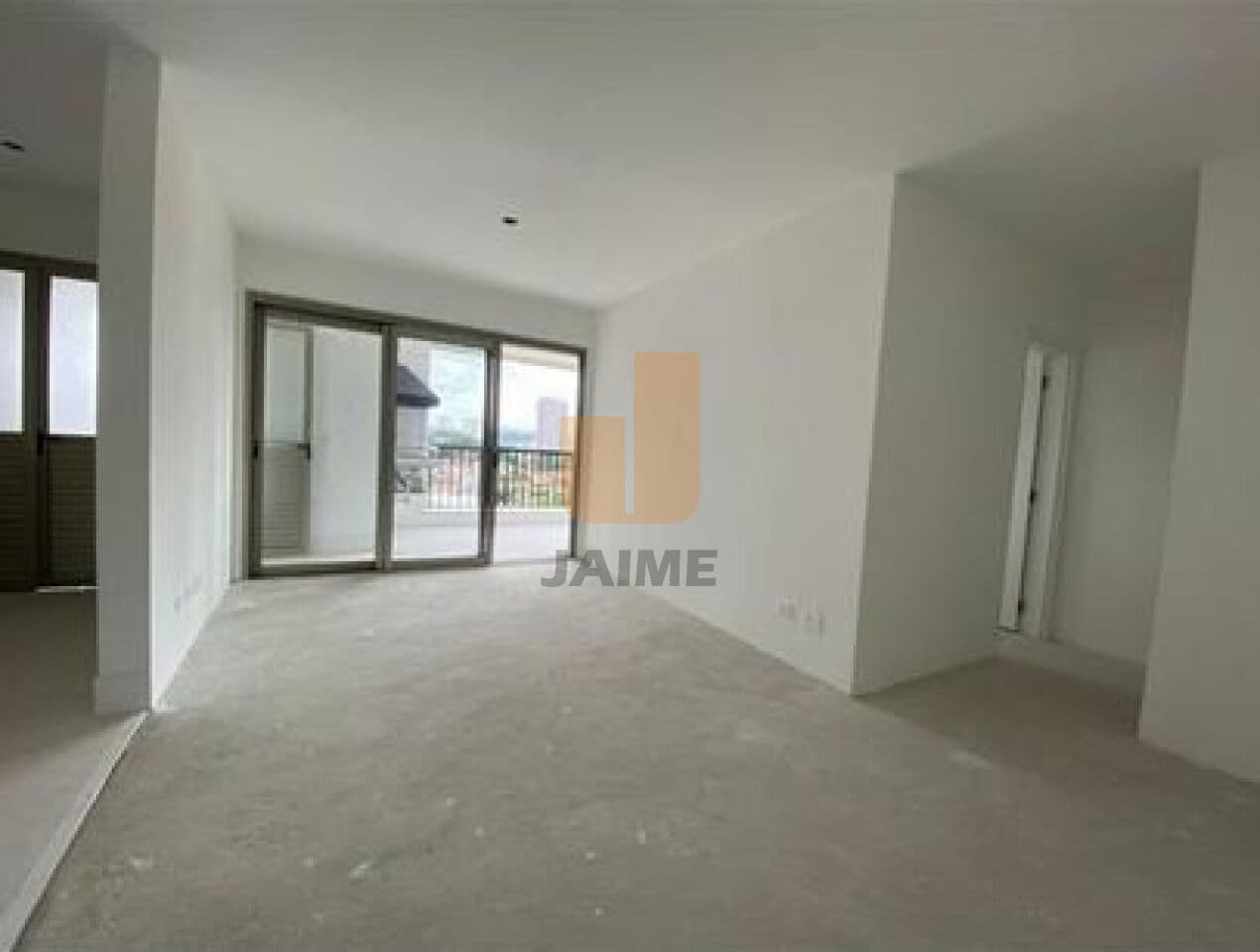 Apartamento de 2 dormitórios na R Cuevas — Lapa, São Paulo