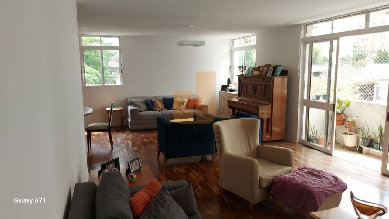 Apartamento de 4 dormitórios na R Batataes — Jardim Paulista, São Paulo - foto 3