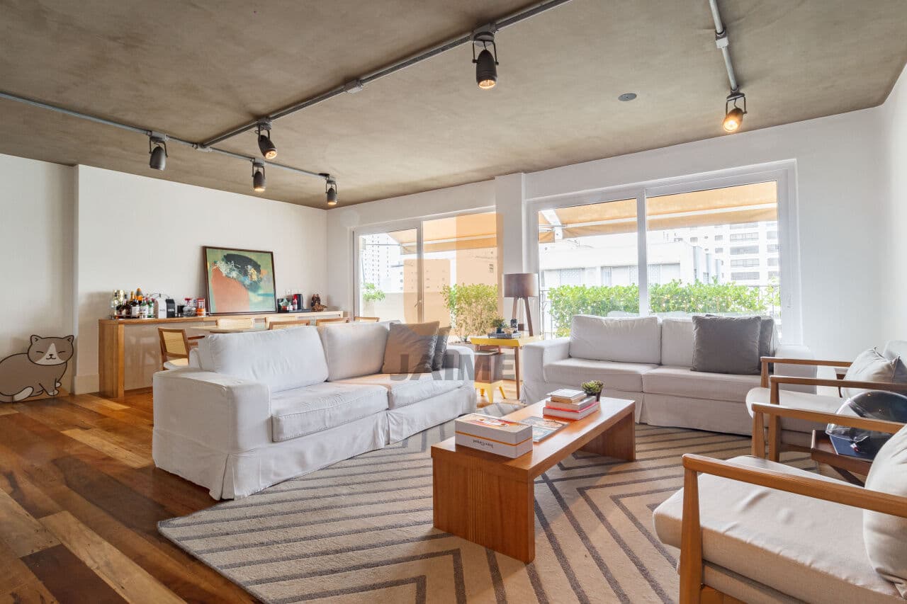 Apartamento de 4 dormitórios na R CACONDE — Jardim Paulista, São Paulo - foto 2