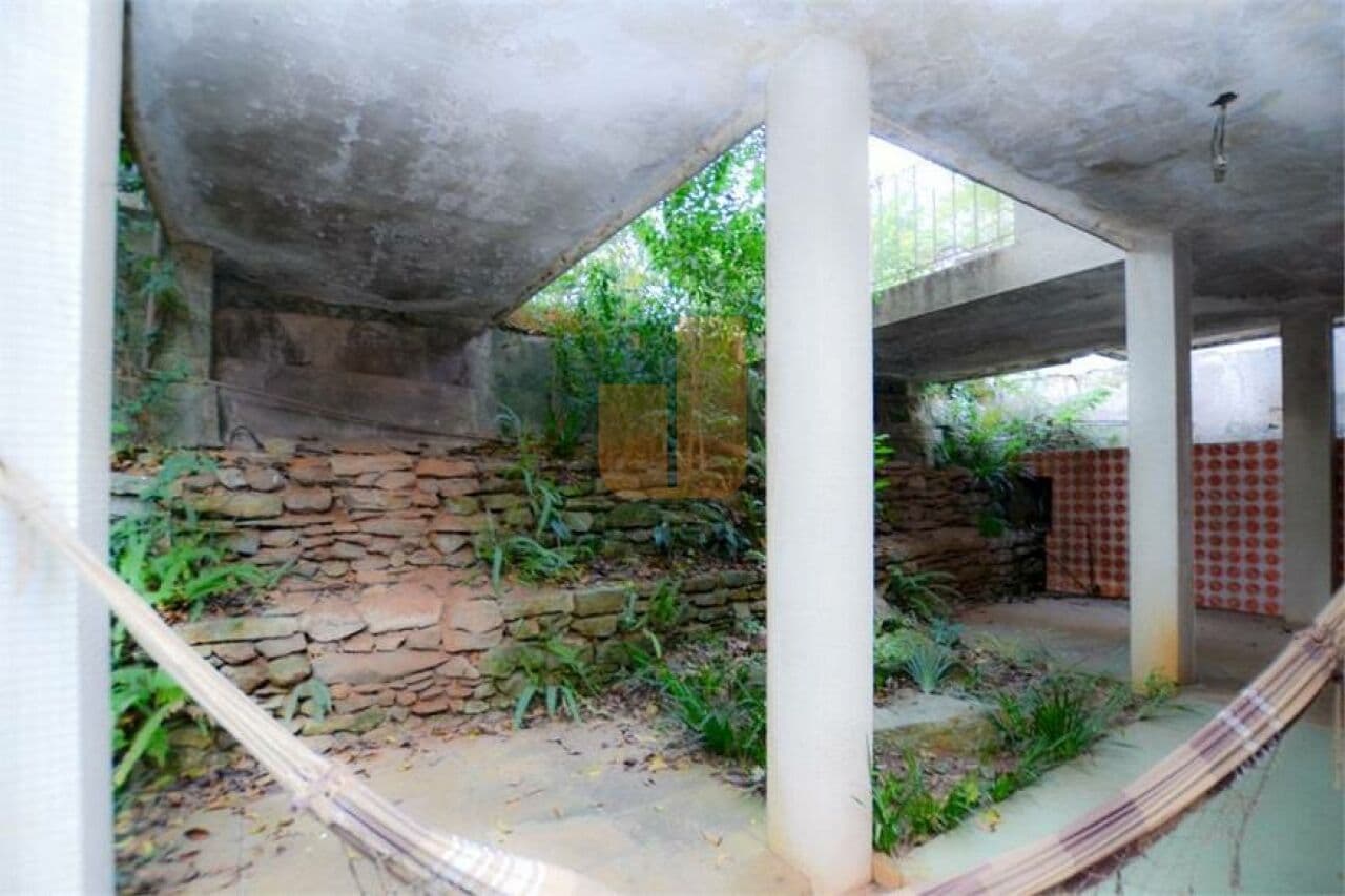 Casa de 4 dormitórios na R Bauru — Pacaembu, São Paulo - foto 4