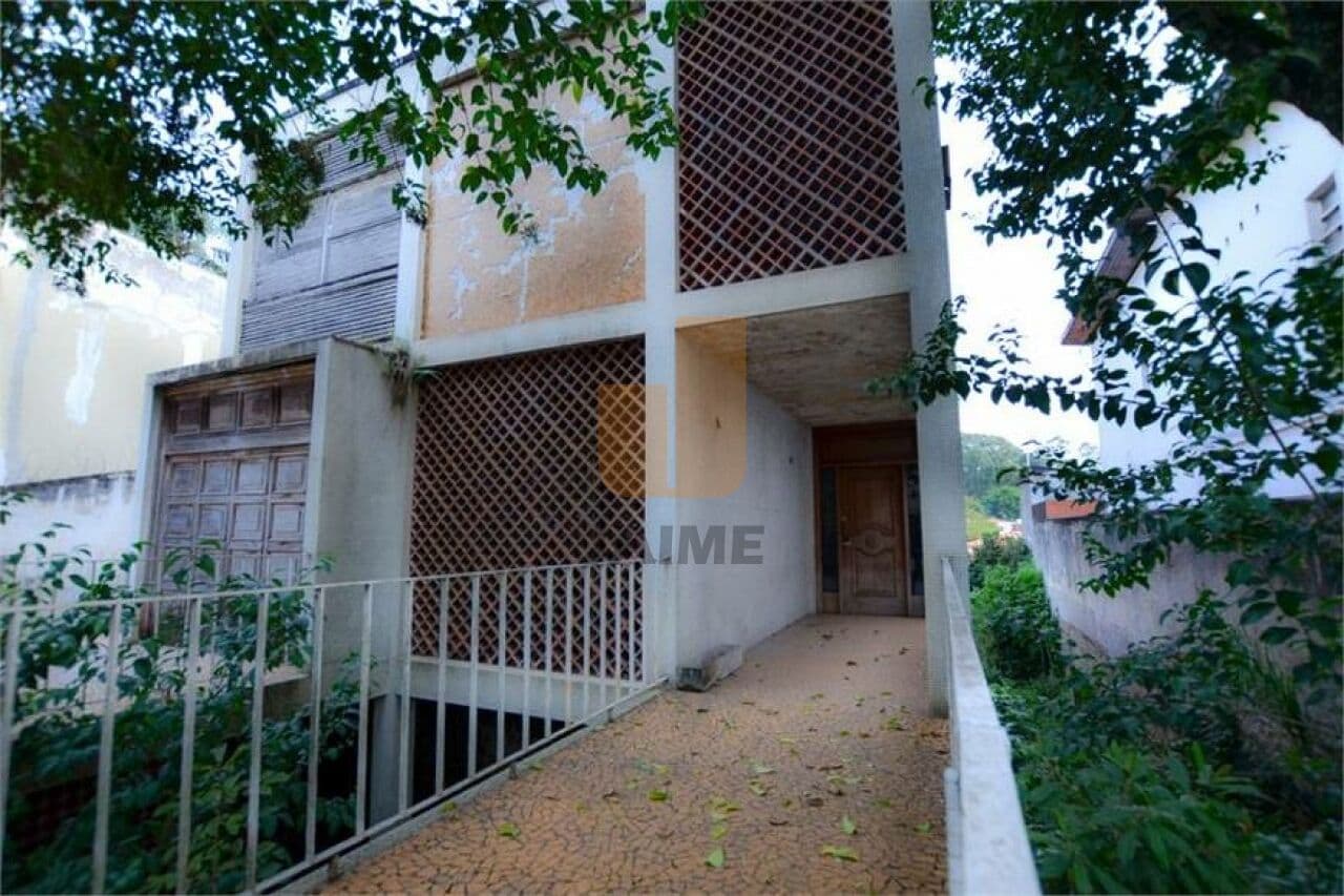 Casa de 4 dormitórios na R Bauru — Pacaembu, São Paulo - foto 2