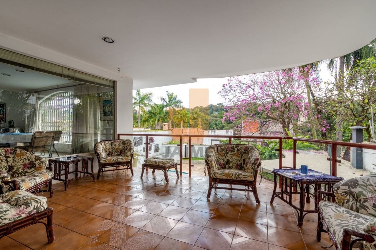 Casa de 4 dormitórios na R Das Malvas — Cidade Jardim, São Paulo - foto 2