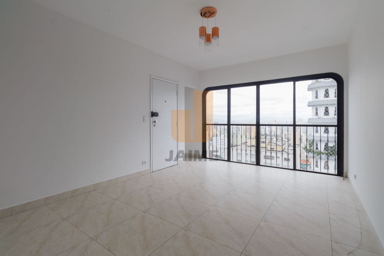 Apartamento de 3 dormitórios na R Loureiro da Cruz — Aclimação, São Paulo - foto 2