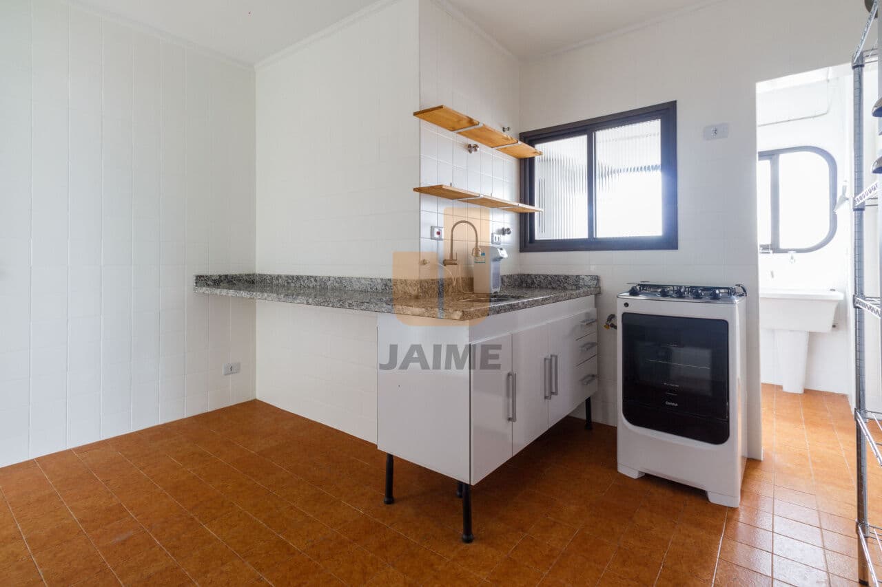 Apartamento de 3 dormitórios na R Loureiro da Cruz — Aclimação, São Paulo - foto 5