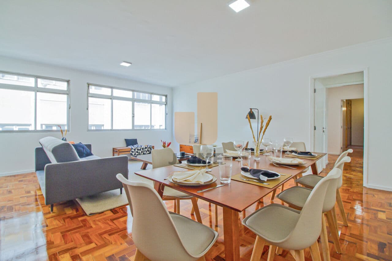 Apartamento de 3 dormitórios na R Bela Cintra — Consolação, São Paulo