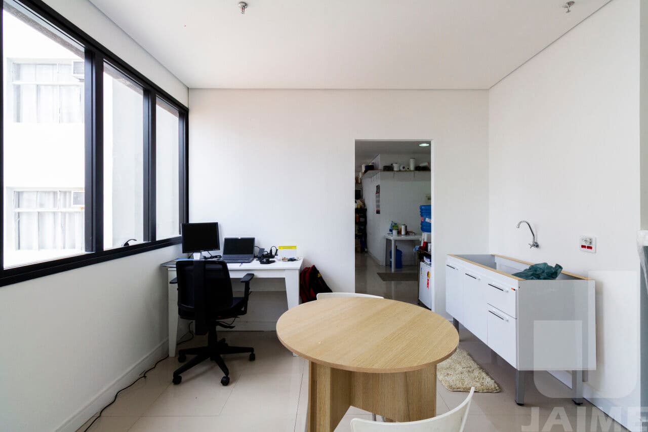 Comercial na R Conselheiro Brotero — Higienópolis, São Paulo - foto 3