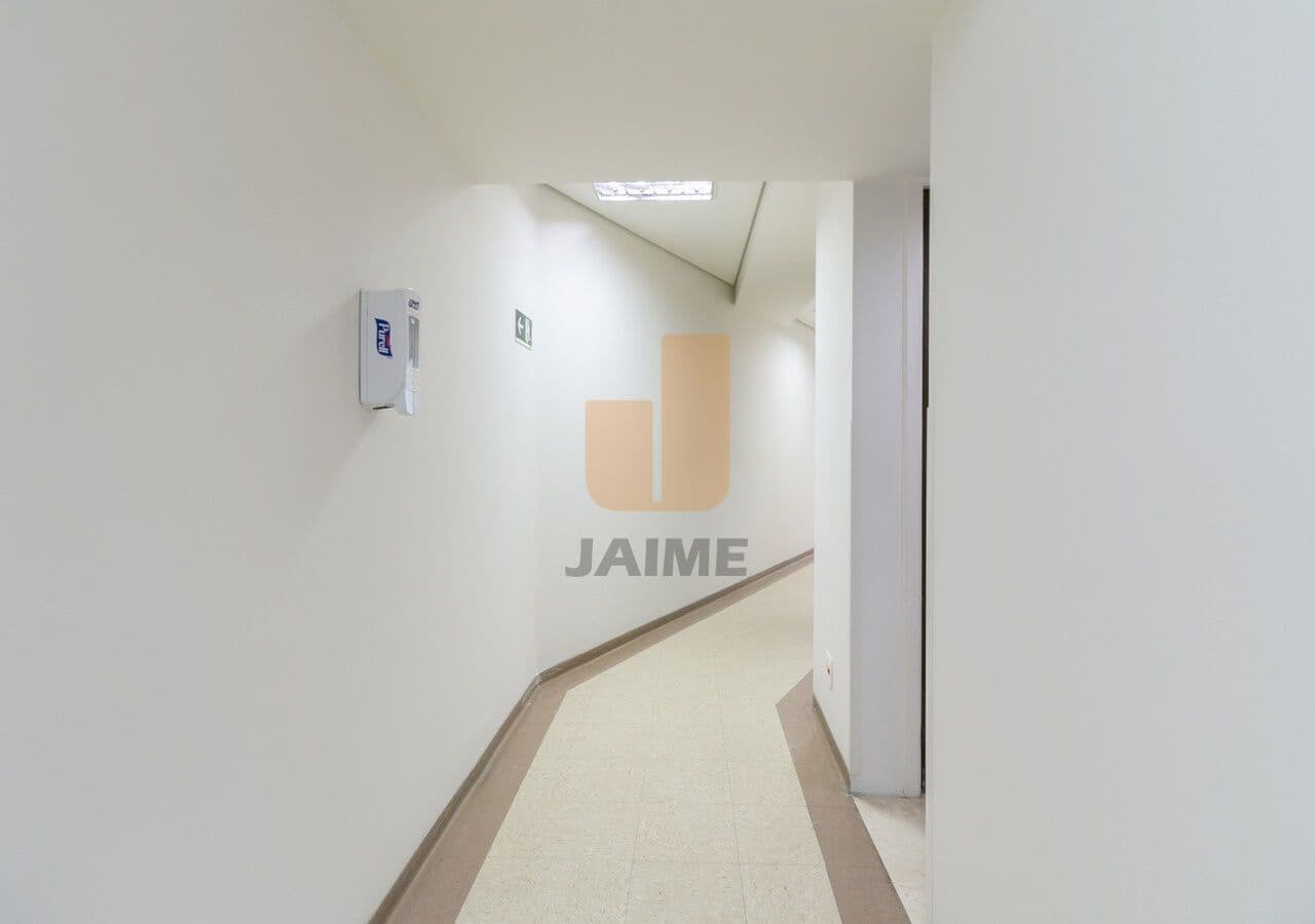 Comercial na R Conselheiro Brotero — Higienópolis, São Paulo - foto 4