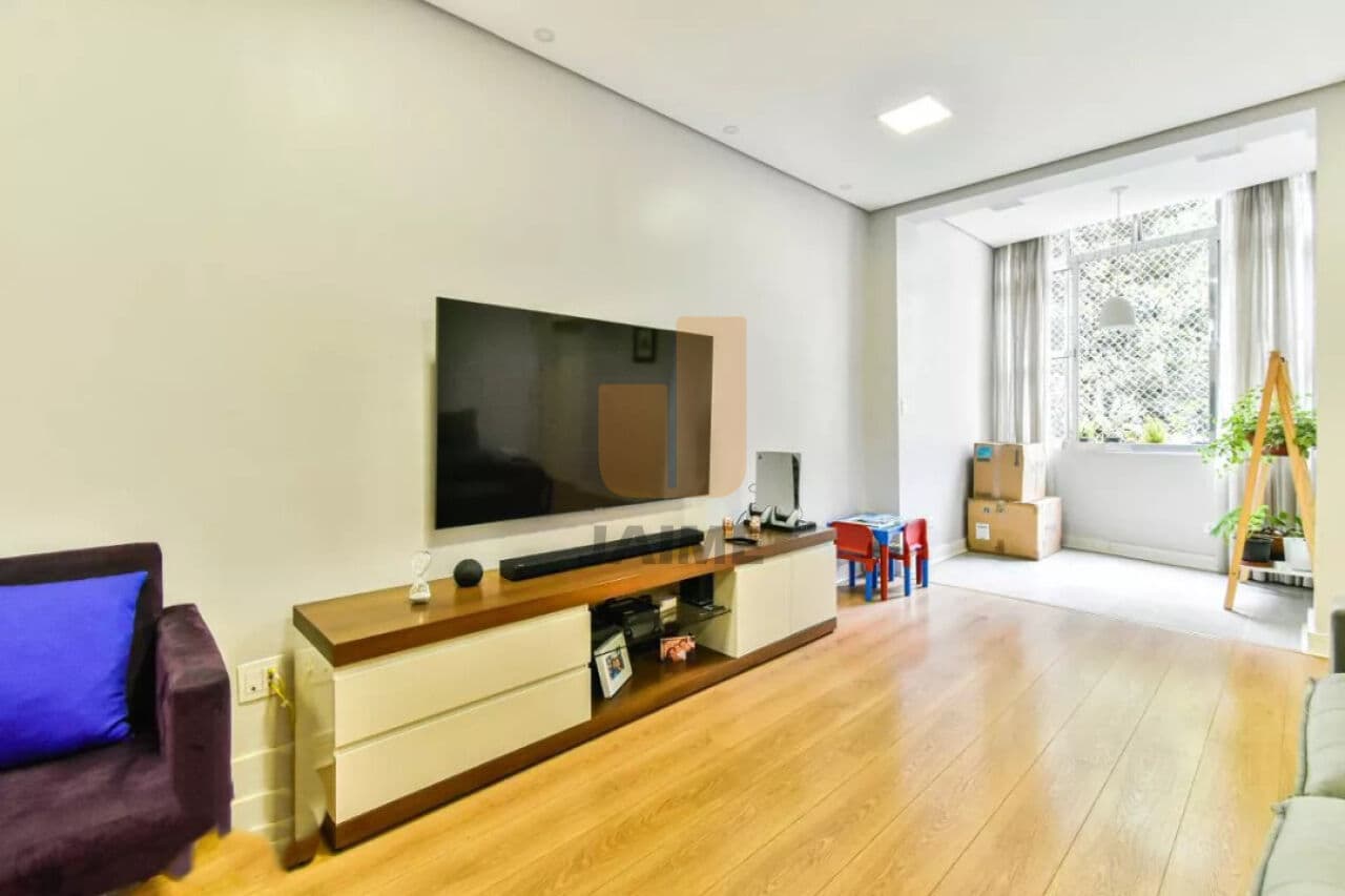 Apartamento de 3 dormitórios na R TUPI — Higienópolis, São Paulo - foto 1