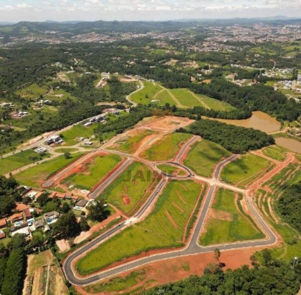 Terreno em Jardim Caxambu