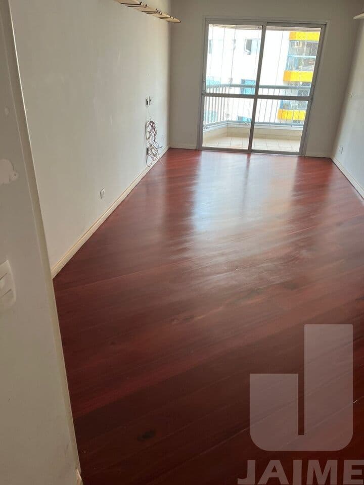 Apartamento em Vila Anglo Brasileira