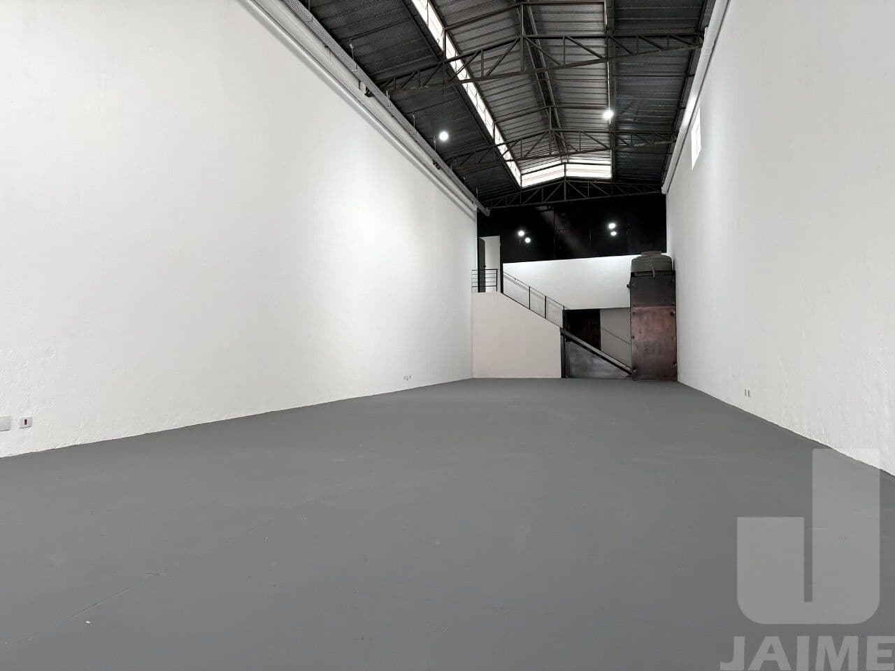 Comercial na R BARRA FUNDA — Barra Funda, São Paulo - foto 3