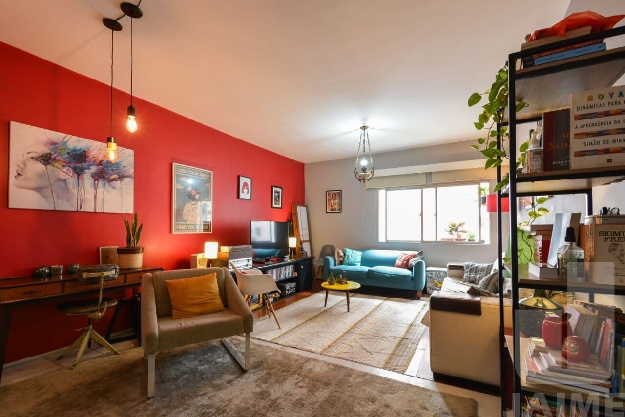 Apartamento de 2 dormitórios na R Dona Antônia de Queirós — Consolação, São Paulo