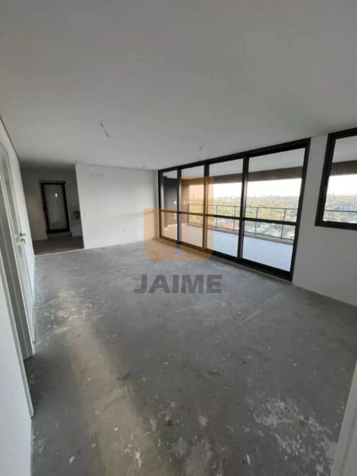 Apartamento em Campo Belo