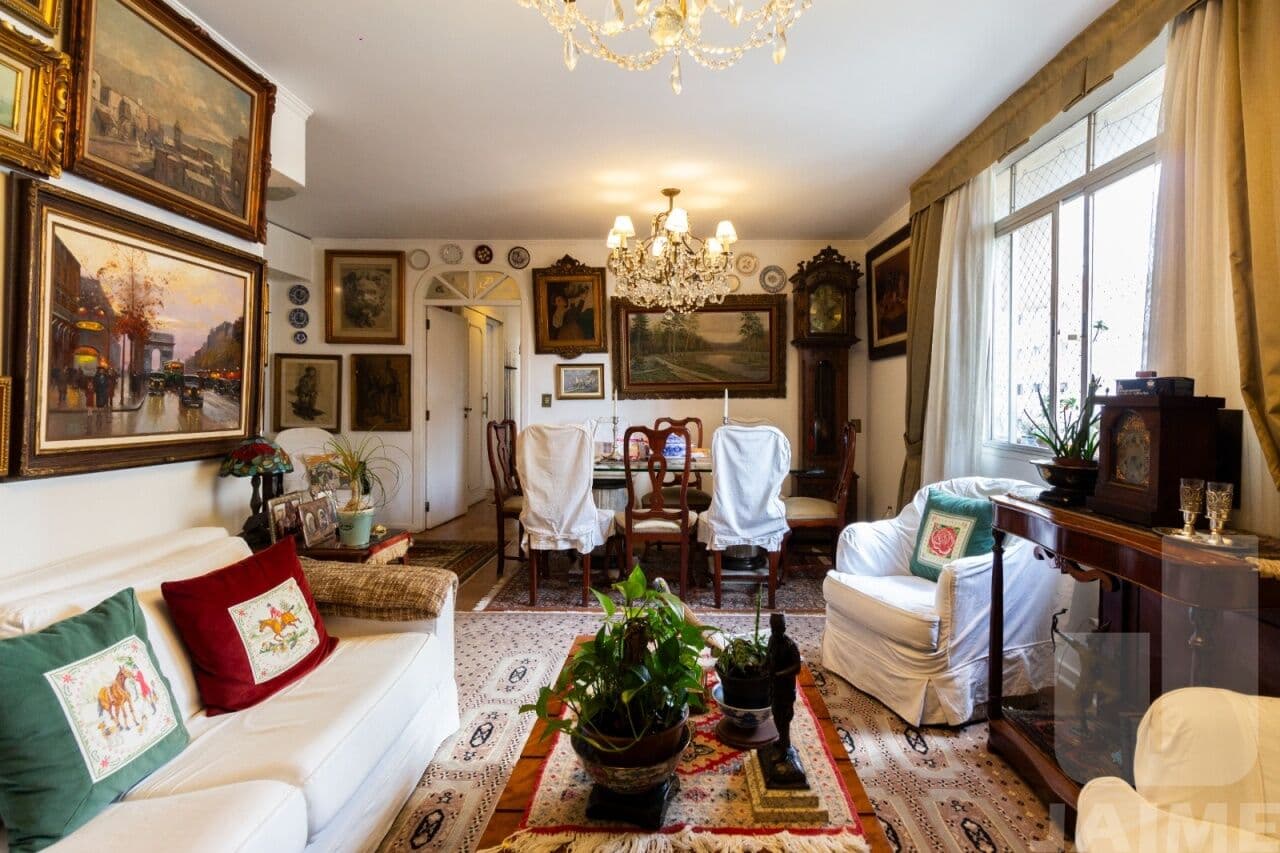 Apartamento de 3 dormitórios na R CAIUBI — Perdizes, São Paulo