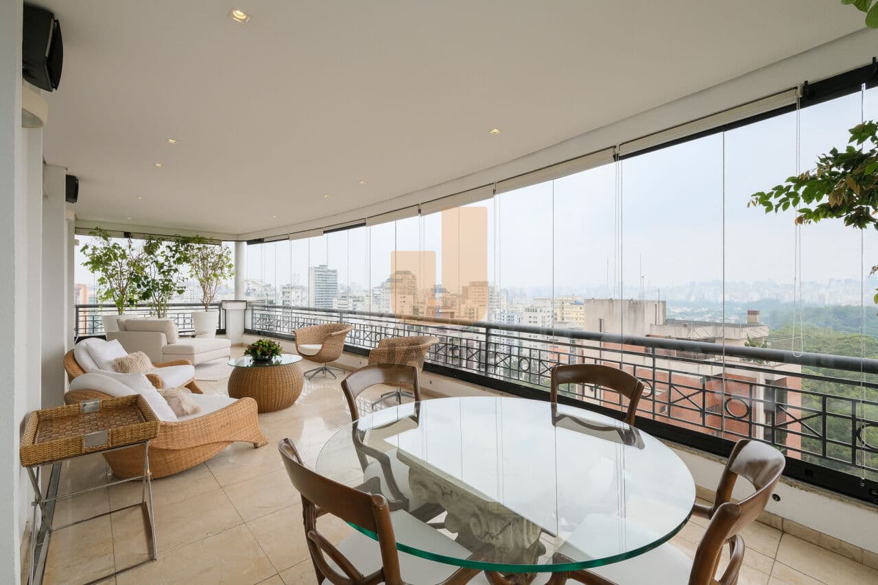 Apartamento em Vila Nova Conceição