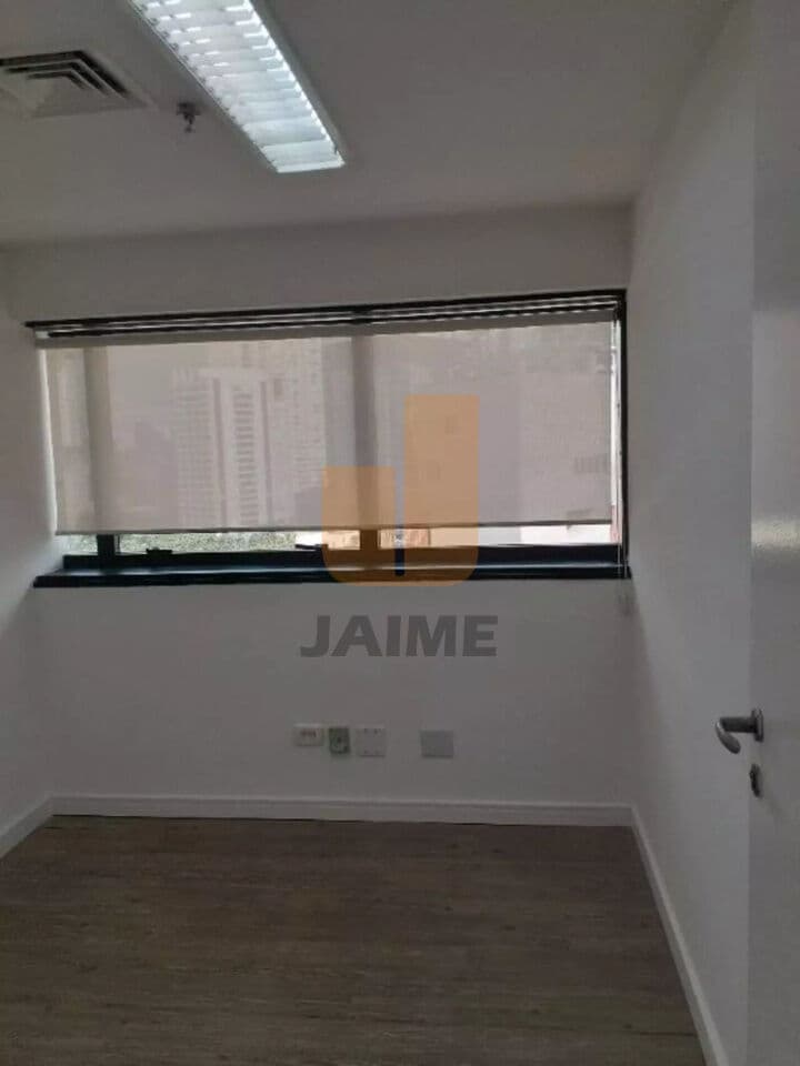 Comercial na AV Doutor Cardoso de Melo — Vila Olímpia, São Paulo - foto 3