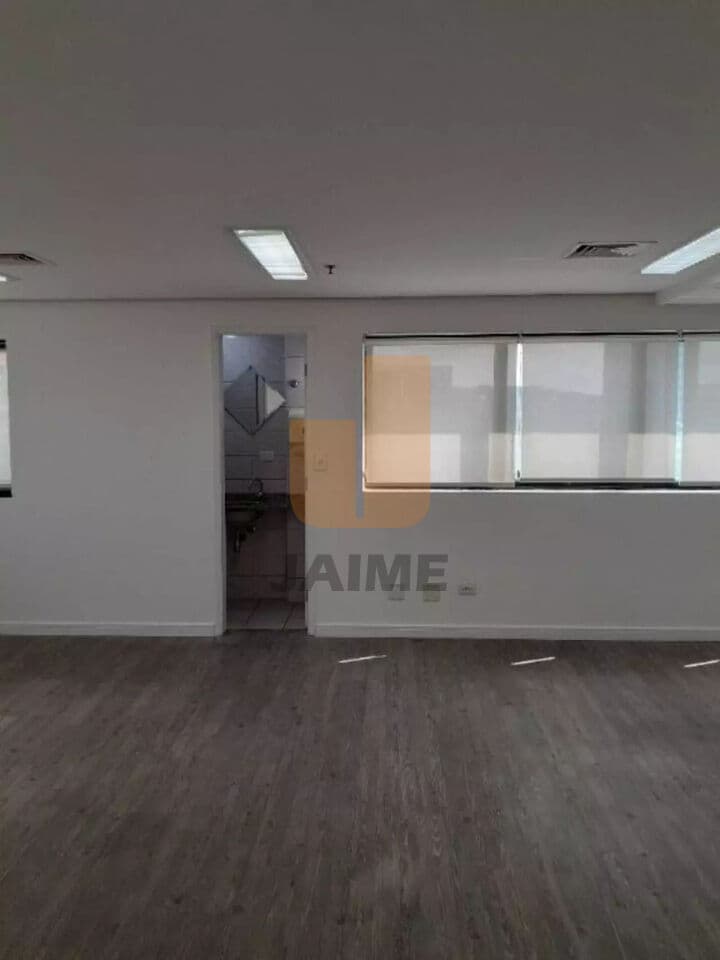 Comercial na AV Doutor Cardoso de Melo — Vila Olímpia, São Paulo - foto 2