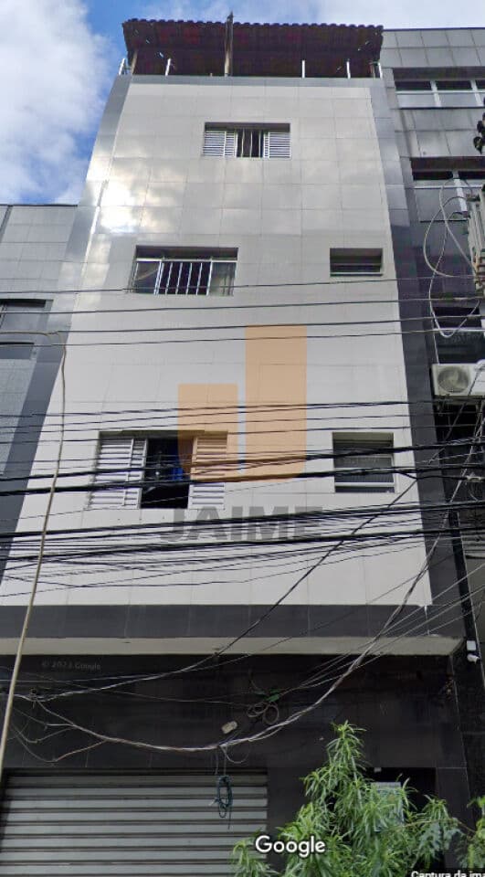 Casa de 3 dormitórios na R Da Graça — Bom Retiro, São Paulo