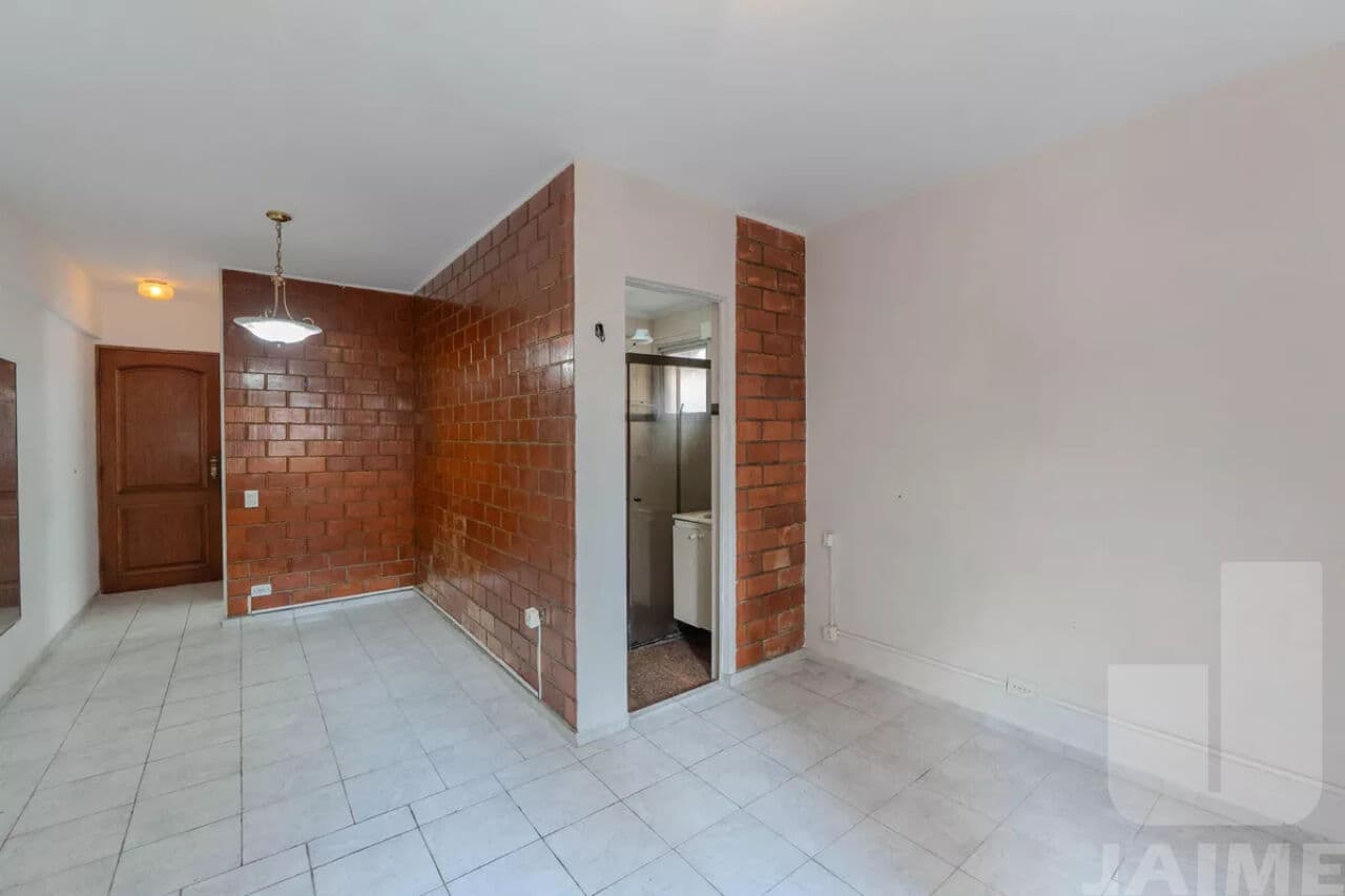 Apartamento de 1 dormitório na R DOUTOR PENAFORTE MENDES — Bela Vista, São Paulo