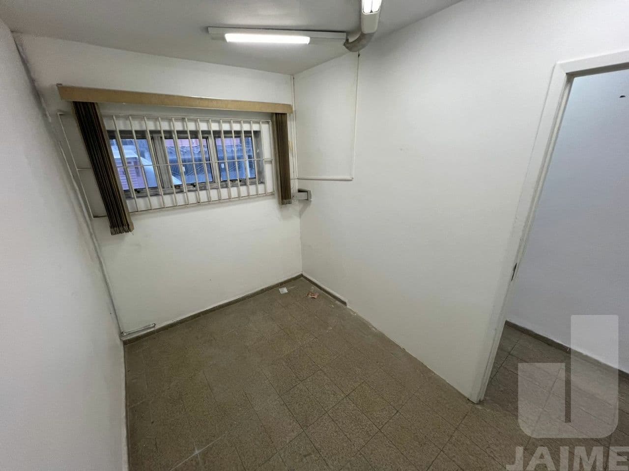 Comercial na R Lopes Chaves — Barra Funda, São Paulo - foto 5