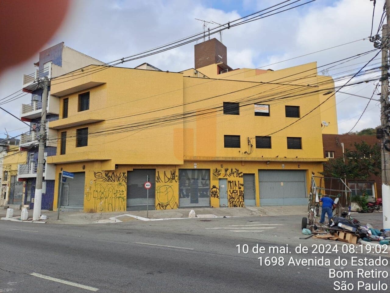 Comercial na R Doutor Rodrigo de Barros — Canindé, São Paulo