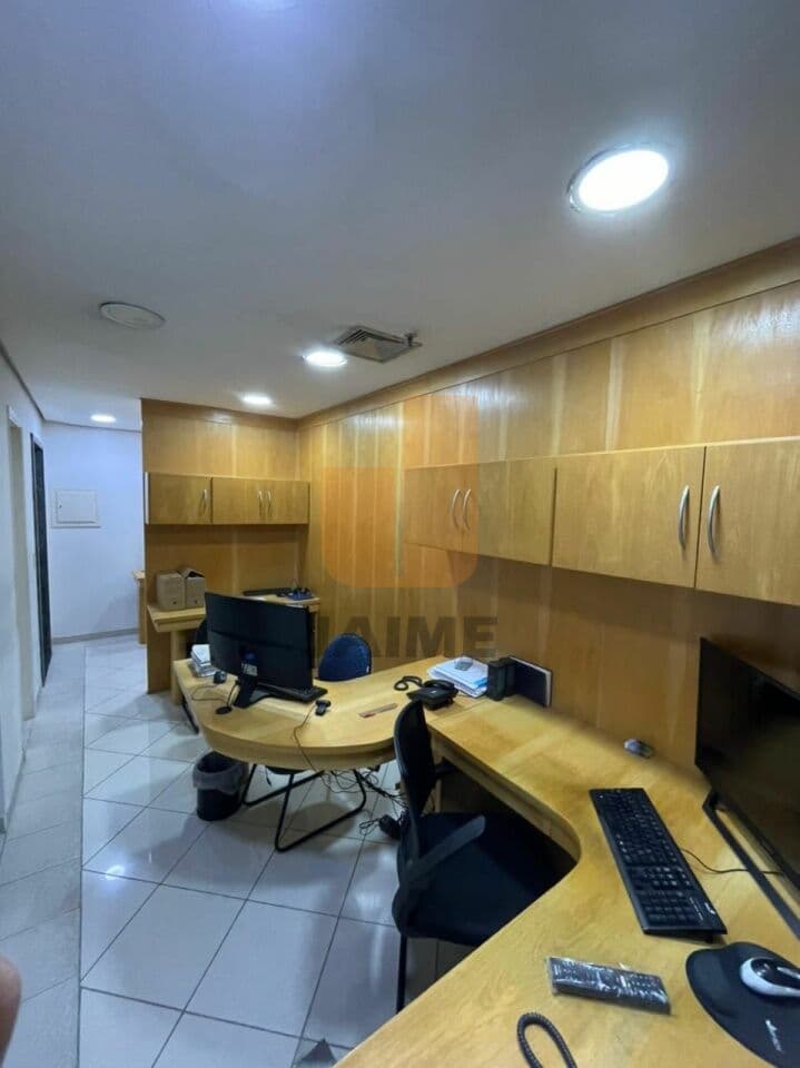 Comercial na R TEODORO SAMPAIO — Pinheiros, São Paulo - foto 4